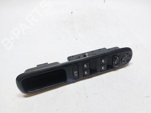 Used Left front window switch Left front window switch PEUGEOT 3008 I MPV (0U_) 1.6 HDi (112 hp) 33616459 33616459