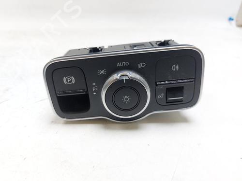 Used Switch MERCEDES-BENZ A-CLASS (W177) A 220 4-matic (177.045) (190 hp) 29238498