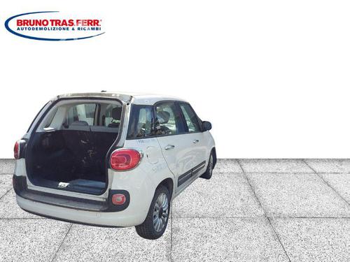 Grille FIAT 500L (351_, 352_) 1.3 D Multijet (199.LYM11, 199.LYM1A) | BP23881324C40