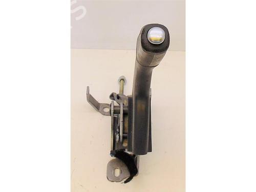 Used Hand brake Hand brake RENAULT CAPTUR I (J5_, H5_) 0.9 TCe 90 (90 hp) 15141509 15141509