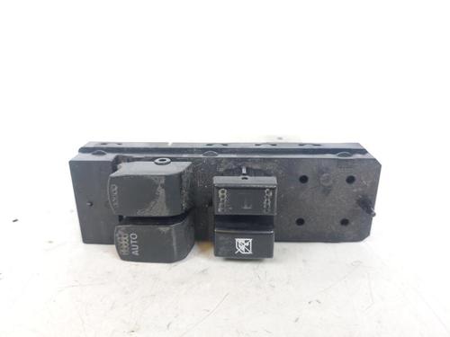 Used Left front window switch Left front window switch SUZUKI SPLASH (EX) 1.0 (A5B310) (65 hp) 22754428 22754428