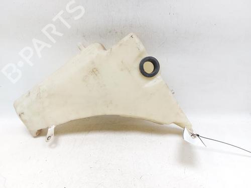 Used Windscreen washer tank AUDI A4 B8 Avant (8K5) 2.0 TDI quattro (150 hp) 25134035