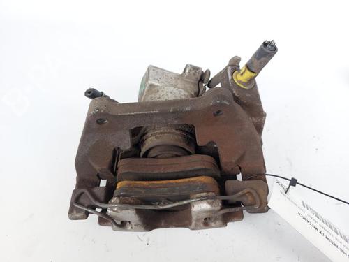 Used Right front brake caliper TOYOTA YARIS (_P13_) 1.5 Hybrid (NHP130_, NHP130) (101 hp) 21261787