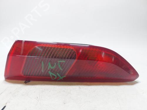 Used Right taillight Right taillight ALFA ROMEO 156 (932_) 1.9 JTD (932.A2B00, 932.A2C00) (115 hp) 34617862 34617862