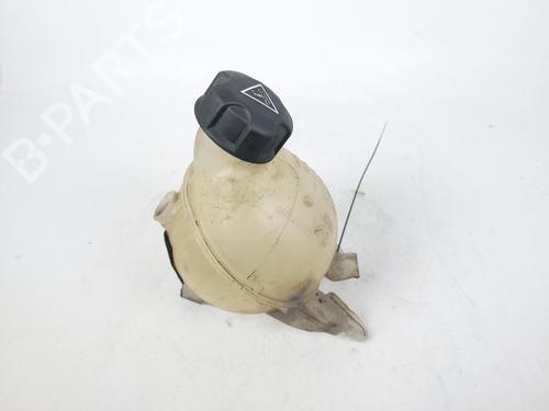 Used Expansion tank Expansion tank 17205830 17205830