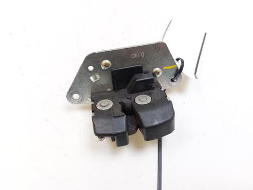 Used Tailgate lock LANCIA MUSA (350_) 1.4 (350.AXA11, 350.AXA1A) (95 hp) 27815951
