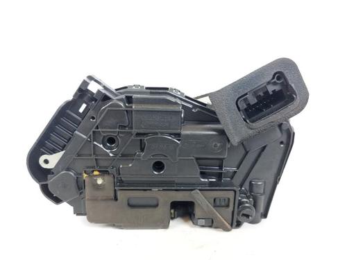 Højre bagtil lås VW T-ROC (A11, D11) 1.0 TSI (116 hp) 15168652