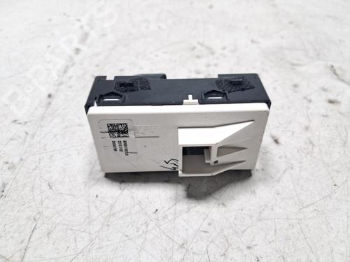 Left front window switch KIA SPORTAGE V (NQ5) 1.6 CRDi MHEV | BP33194407I27 - Image 3