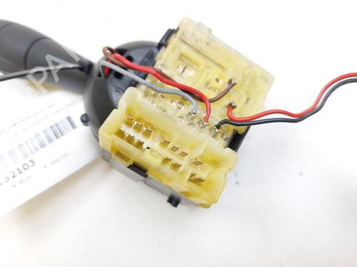 Steering column stalk RENAULT CLIO IV (BH_) 1.2 TCe 120 (BHAU) | BP28349734I23