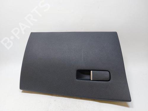 Used Glove box Glove box 34052359 34052359