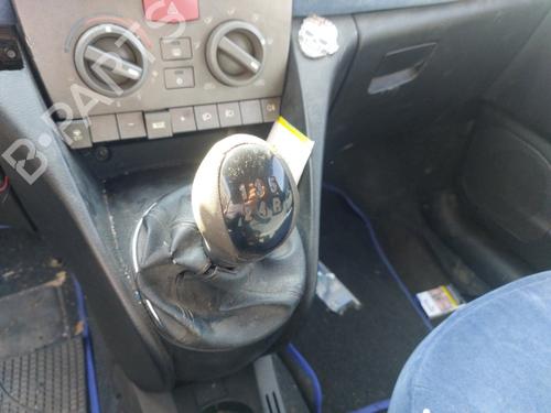 Front wiper motor LANCIA YPSILON (843_) 1.3 JTD (843.AXD11, 843.AXD1A) | BP37259624M29 - Image 7