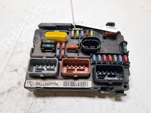 fuse-box-citroen-c3-ii-sc_-2009-36618049 main image