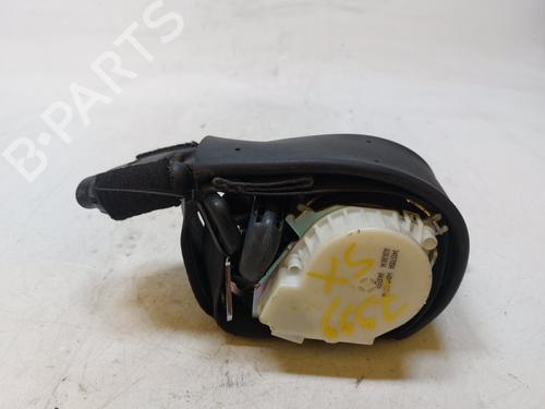 front-left-seatbelt-fiat-500l-351_-352_-2012-37259984 main image