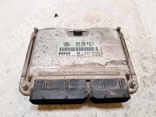 Used Engine control unit (ECU) Engine control unit (ECU) VW LUPO I (6X1, 6E1) 1.4 TDI (75 hp) 35894539 35894539