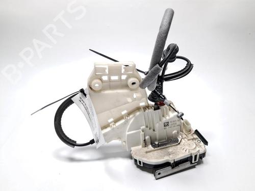 rear-left-lock-fiat-500x-334_-2014-33196356 main image