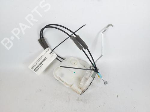 Høyre foran lås MITSUBISHI L200 / TRITON (KJ_, KK_, KL_) 2.4 DI-D 4WD (KJ0T) (154 hp) 15154900