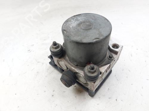 Used ABS pump FIAT PANDA (169_) 1.3 D Multijet (169.AXC1A) (70 hp) 28529262