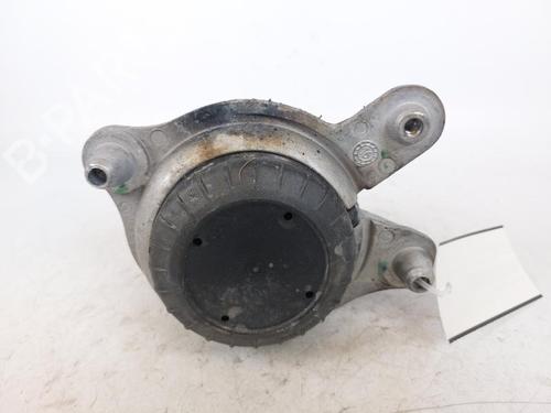 Engine mount MERCEDES-BENZ C-CLASS (W205) C 220 BlueTEC / d (205.002, 205.004) | BP15174355M89 