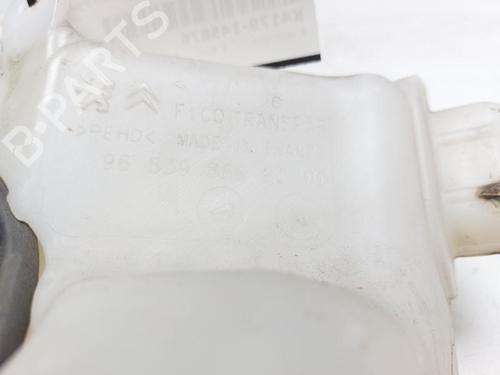 Windscreen washer tank PEUGEOT 2008 I (CU_) 1.6 HDi | BP27443451C113 