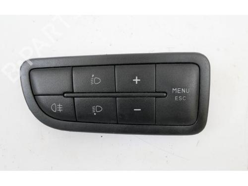 Used Switch FIAT FIORINO Box Body/MPV (225_) 1.3 D Multijet (225BXD1A, 225BXB1A, 225BXB11) (75 hp) 15148184