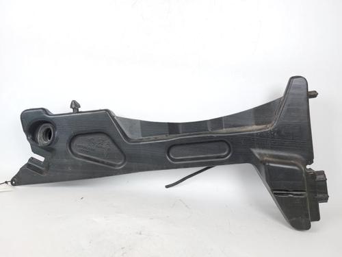 Used Windscreen washer tank CITROËN C4 Picasso II 1.6 HDi / BlueHDi 115 (115 hp) 15175680