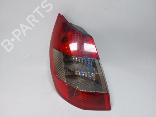 Feu arrière gauche RENAULT SCÉNIC II (JM0/1_) 1.5 dCi (JM1E, JM16) (106 hp) 33198172