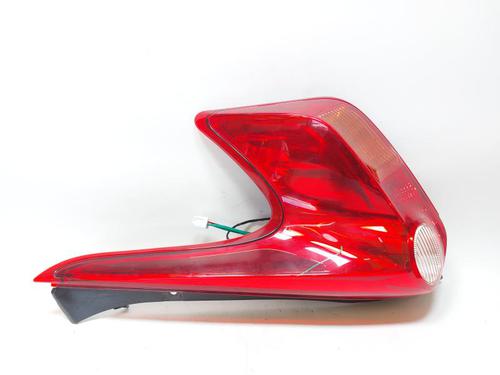 Used Right taillight NISSAN JUKE (F15) 1.5 dCi (110 hp) 30801989