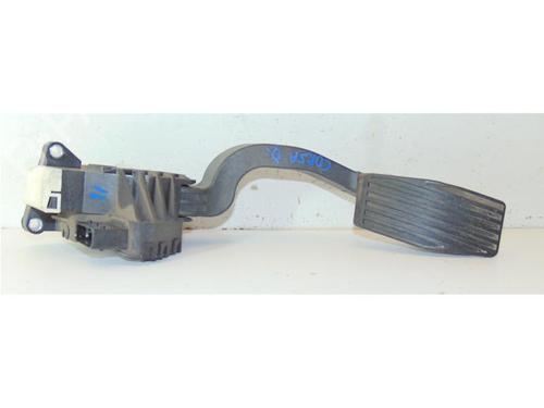 Used Pedal Pedal OPEL CORSA D (S07) 1.0 (L08, L68) (65 hp) 15143159 15143159