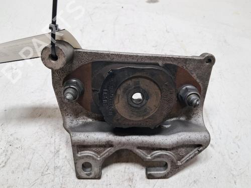 Used Gearbox mount Gearbox mount 36856140 36856140