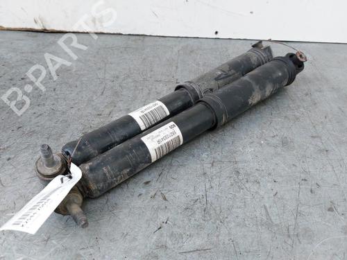 Used Right rear shock absorber Right rear shock absorber 15167167 15167167
