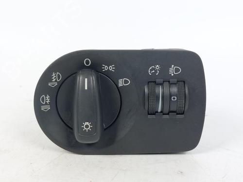 Used Switch AUDI A1 (8X1, 8XK) 1.6 TDI (90 hp) 15168480