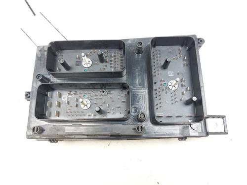 Fuse box OPEL MERIVA B MPV (S10) 1.4 LPG (75) | BP27537812E1 