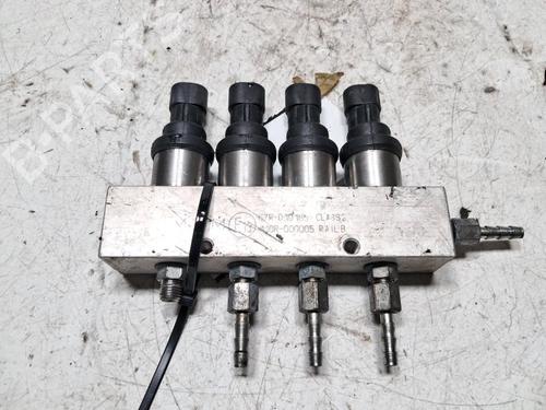 Used Injector Injector FIAT PUNTO (188_) 1.2 60 (188.030, .050, .130, .150, .230, .250) (60 hp) 33195612 33195612