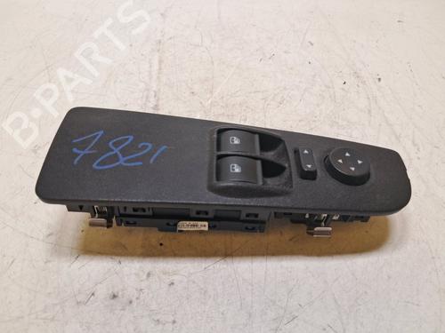 Used Left front window switch Left front window switch FIAT GRANDE PUNTO (199_) 1.2 (65 hp) 36771660 36771660