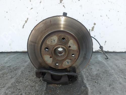 Used Right front steering knuckle SUZUKI SPLASH (EX) 1.0 (A5B310) (65 hp) 18250081