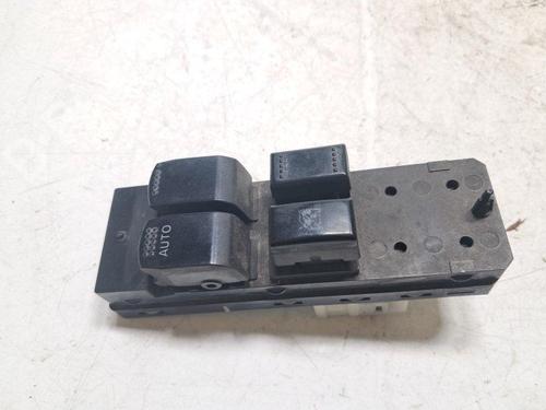 Used Left front window switch Left front window switch OPEL AGILA B (H08) 1.2 LPG (F68) (86 hp) 33752447 33752447