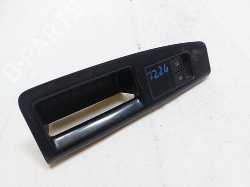 Used Left front window switch Left front window switch VW POLO IV (9N_, 9A_) 1.4 TDI (80 hp) 34119286 34119286