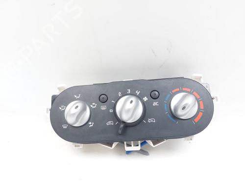 Comando clima RENAULT TWINGO II (CN0_) 1.2 16V (CN04, CN0B) (75 hp) 27713242