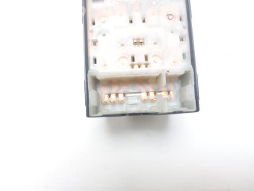 Left front window switch NISSAN MICRA III (K12) 1.2 16V | BP29519515I27 