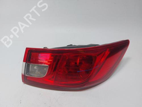 right-taillight-renault-clio-iv-bh_-2012-2013-2014-2015-2016-2017-2018-2019-2020-2021-33196981 main image