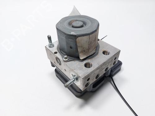 Used ABS pump ABS pump RENAULT KADJAR (HA_, HL_) 1.5 dCi 110 (HLA3) (110 hp) 33192663 33192663