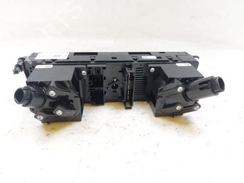Climate control VW POLO VI (AW1, BZ1, AE1) 1.0 TSI | BP28618563I5