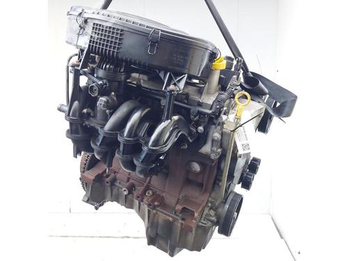 engine-dacia-sandero-2008-33195454 main image