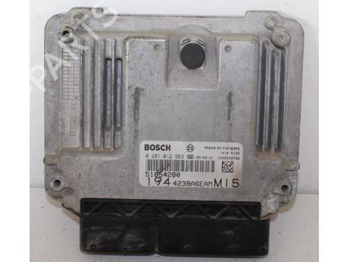Used Engine control unit (ECU) BMW 3 (E90) 320 i (150 hp) 15145322