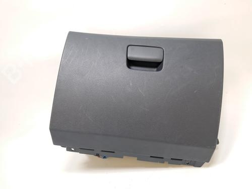 Used Glove box Glove box 39492232 39492232