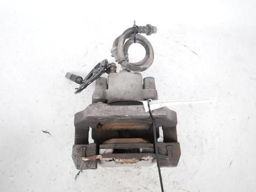 Used Right front brake caliper Right front brake caliper BMW X5 (F15, F85) xDrive 25 d (218 hp) 15159824 15159824