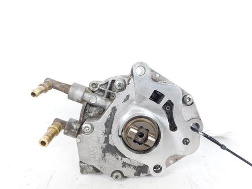 Vacuum pump LAND ROVER RANGE ROVER SPORT I (L320) 3.0 D 4x4 | BP17834666M80 