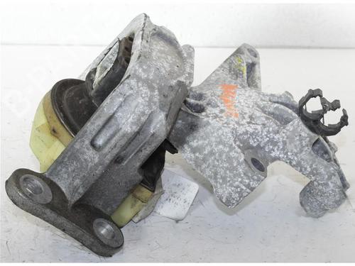 Used Engine mount RENAULT MEGANE III Hatchback (BZ0/1_, B3_) 1.5 dCi (BZ09, BZ0D, BZ1W, BZ29, BZ14) (110 hp) 15142711