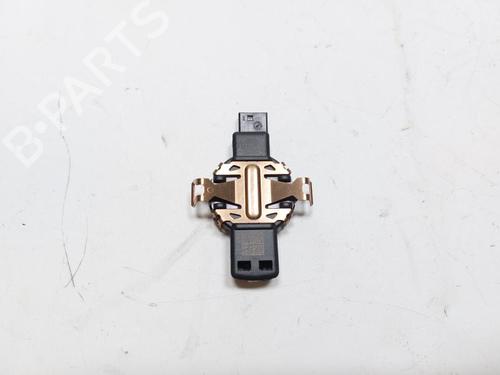 BP30454775M83 main image