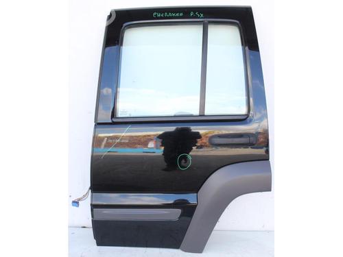 Used Left rear door JEEP CHEROKEE (KJ) 2.5 CRD 4x4 (143 hp) 15146962
